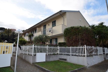 Villa a Schiera - Spotorno